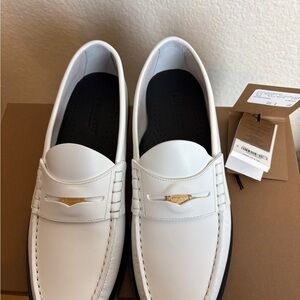 Burberry leather women’s white loafer 38.5